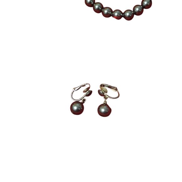 Vintage Black Pearl Necklace and Bracelet Set with Bonus Earrings - Picture 4 of 5